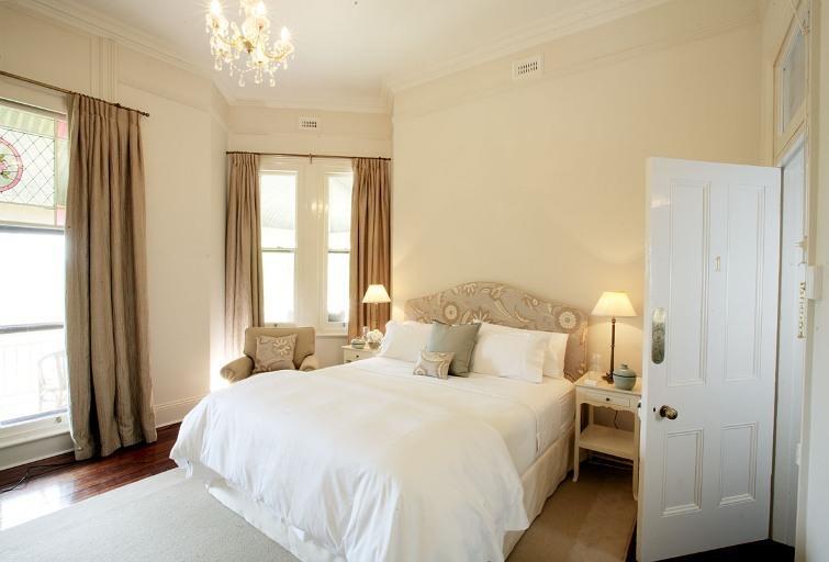 Laurelville York Room photo